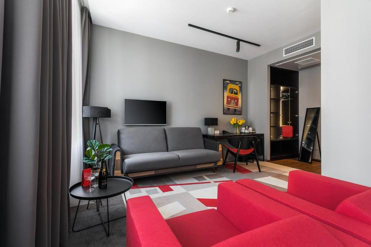 Dada Premium Aparthotel Cracovia Exterior foto