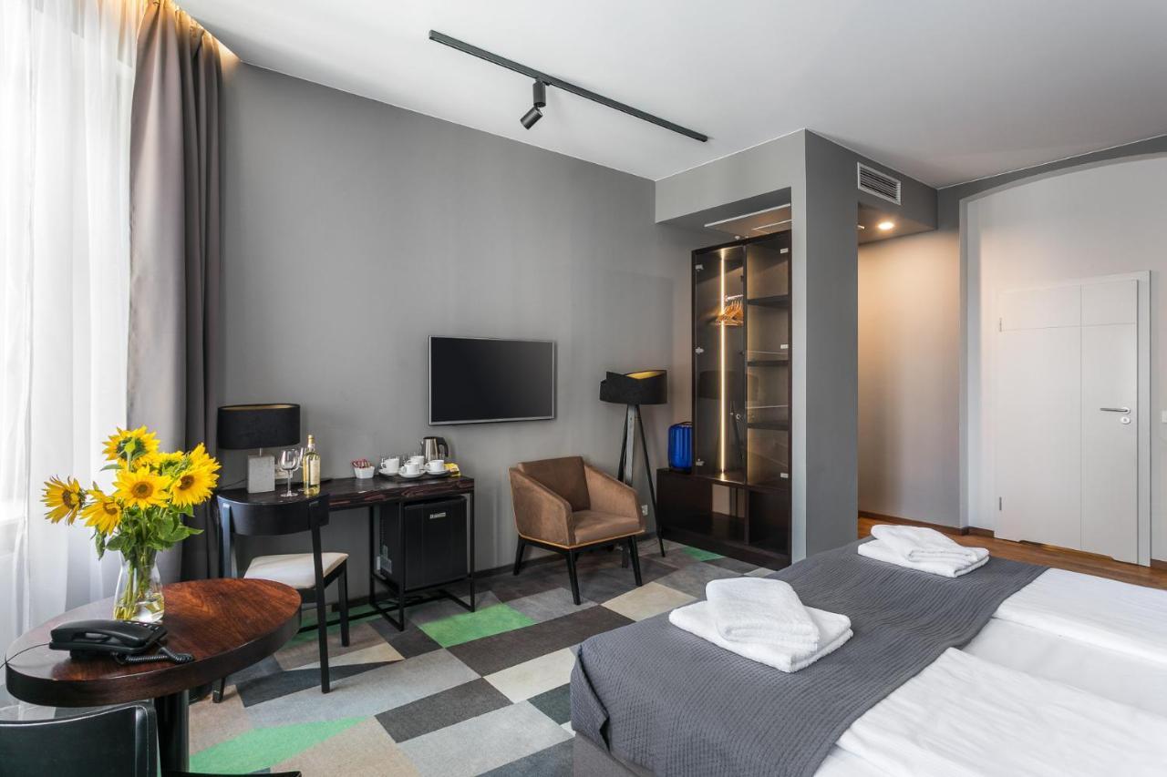 Dada Premium Aparthotel Cracovia Exterior foto