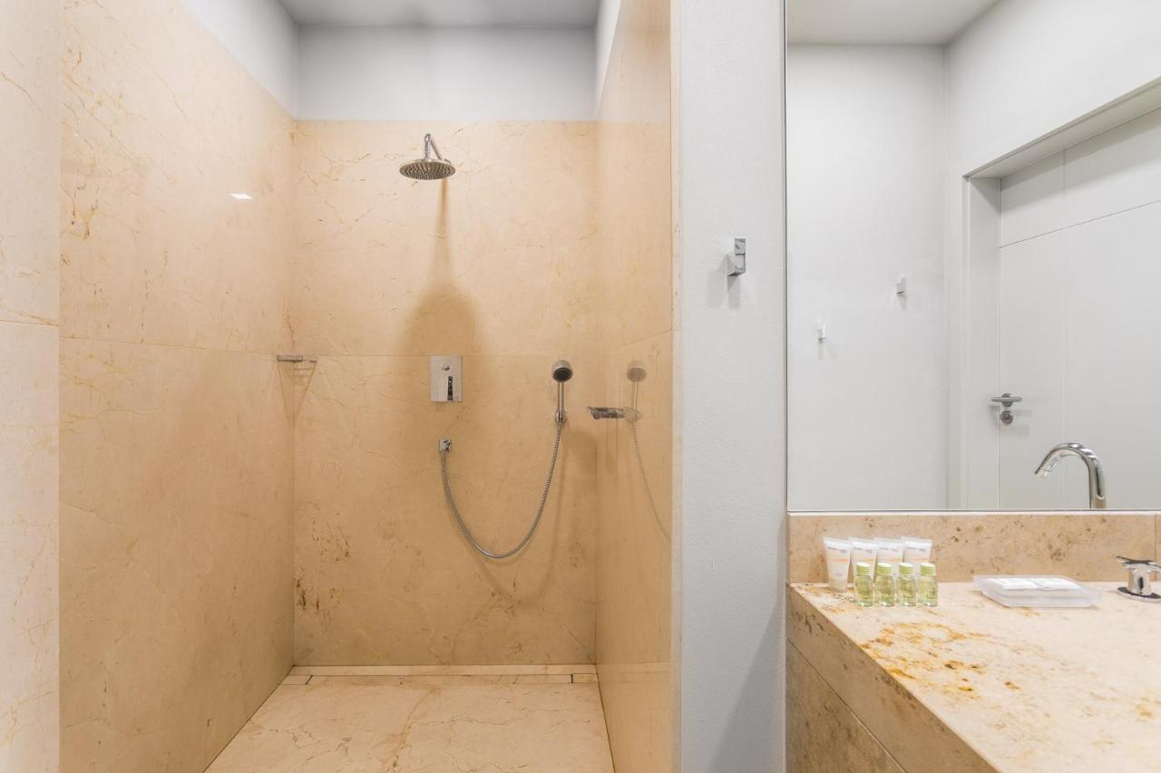 Dada Premium Aparthotel Cracovia Exterior foto