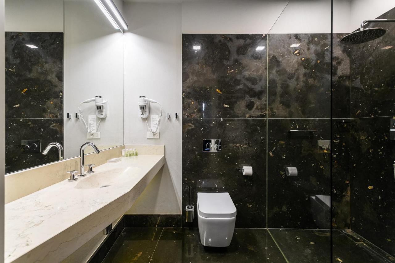 Dada Premium Aparthotel Cracovia Exterior foto